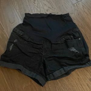 Old Navy Maternity Shorts